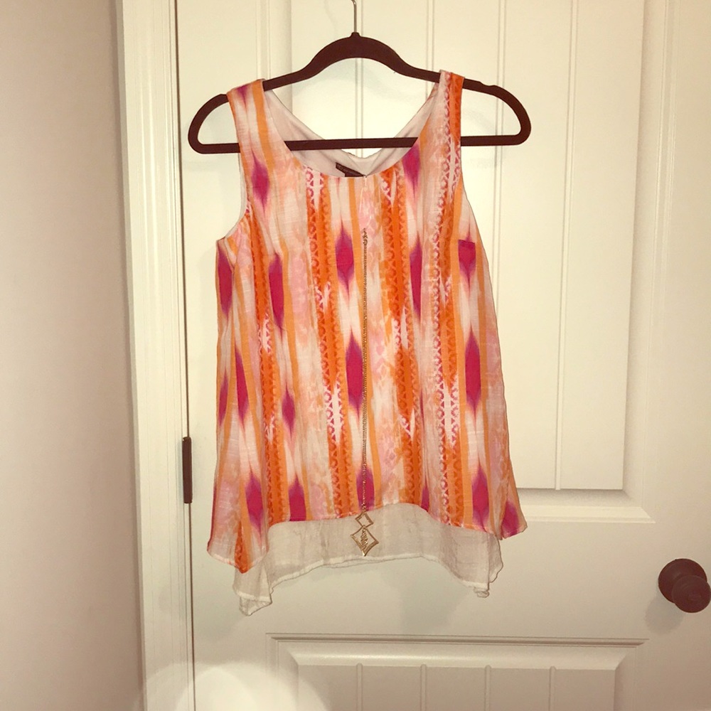 💖 NWT Top 💖